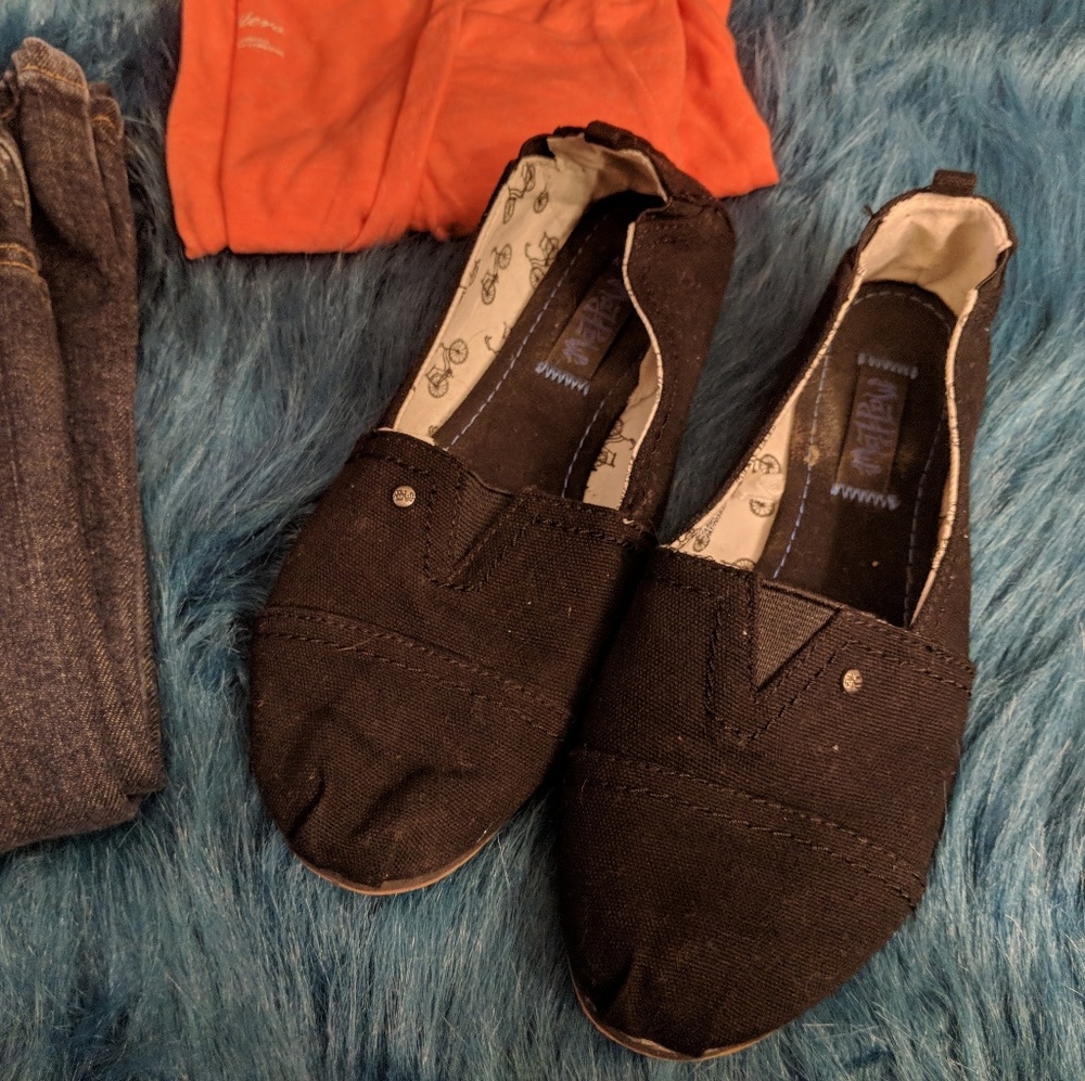 Target Tom Lookalikes